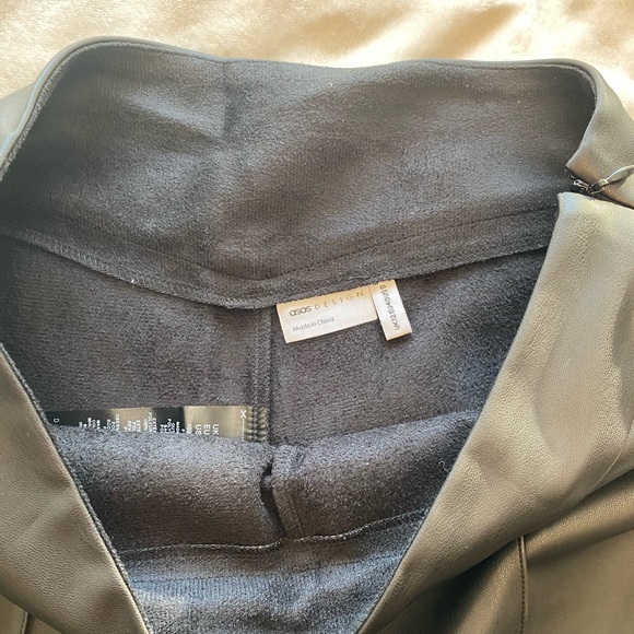 BRAND NEW ASOS HOURGLASS PINTUCK LEATHER LOOK TROUSER - Picture 3 of 5